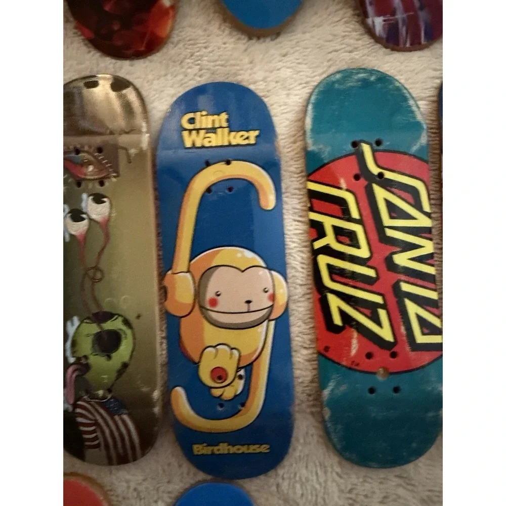 Lot Of 19 Tech Deck Boards And Skateboards‎ With Wheels